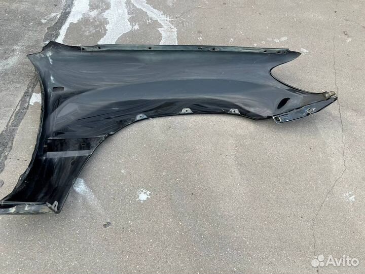 Крыло правое Toyota Land Cruiser 100