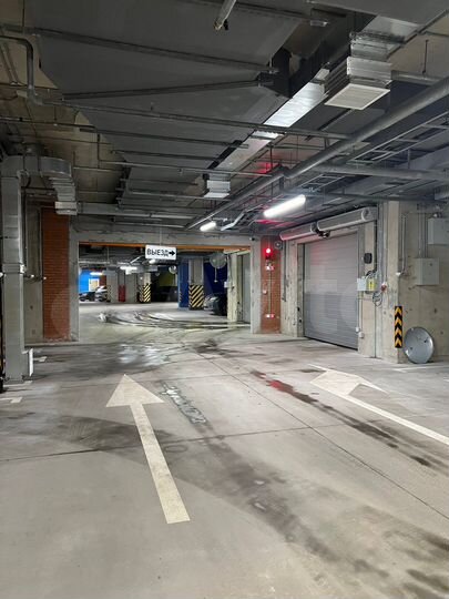 Машиноместо, 18 м²