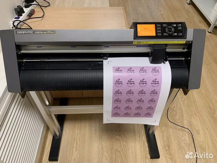 Печать наклеек, этикеток, стикеров и стикерпаков