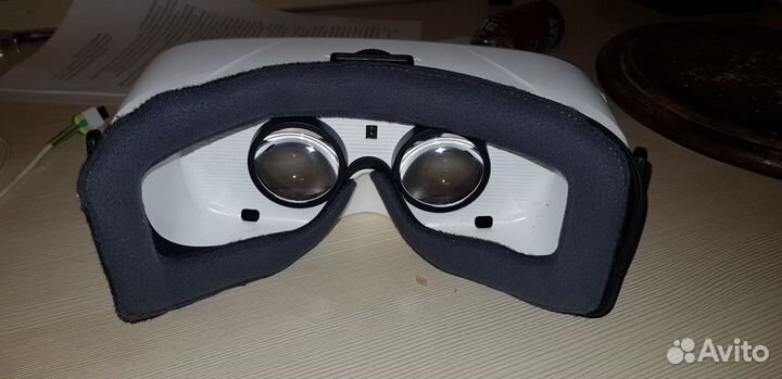 Очки виртуальной реальности samsung Gear VR