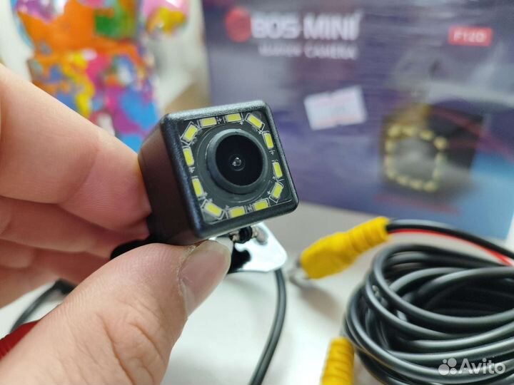 Камера заднего вида Boss mini F12D