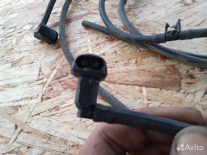 Форсунки омывателя лобового стекла 1000