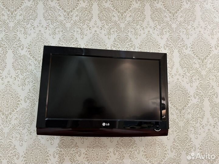 Телевизор lg 26lg4000