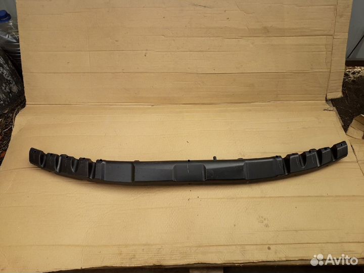 Абсорбер переднего бампера Suzuki Grand Vitara