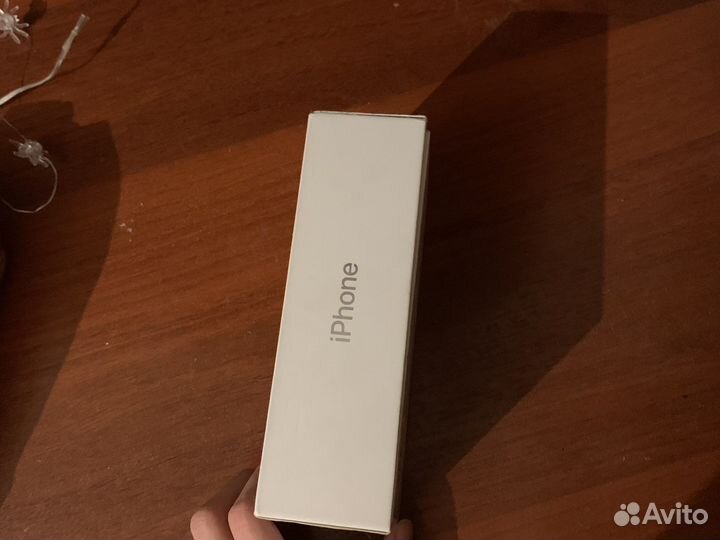 Коробка от iPhone X