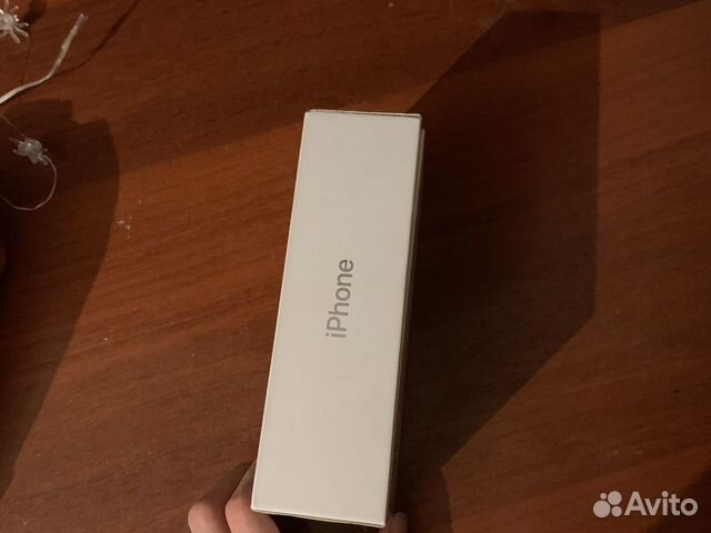 Коробка от iPhone X