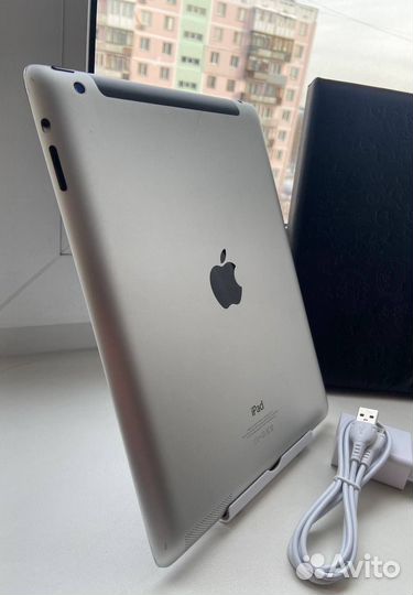 iPad 4 32гб симкарта/вайфай