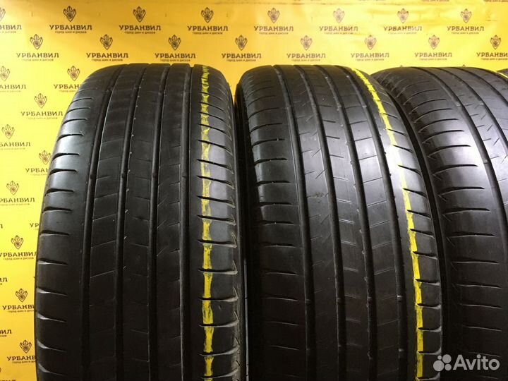 Bridgestone Alenza 001 225/65 R17 102H