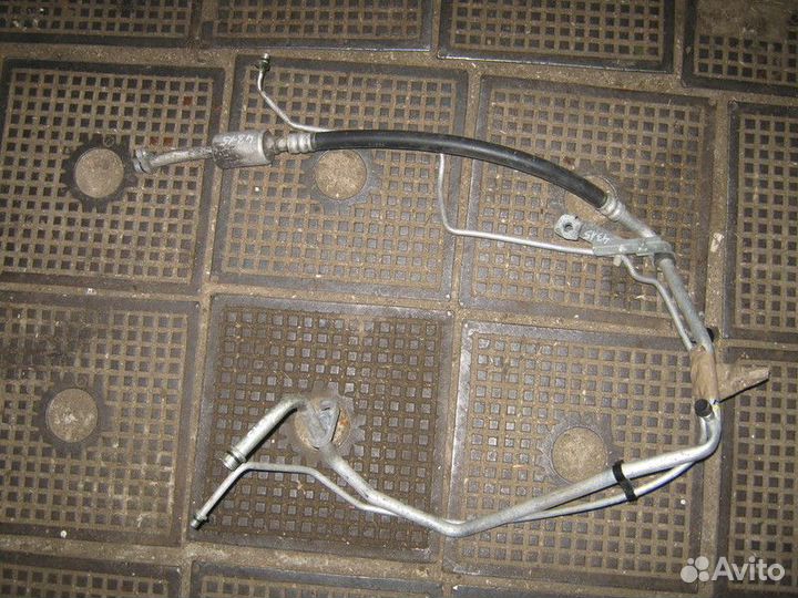 Трубка кондиционера Nissan Qashqai J10