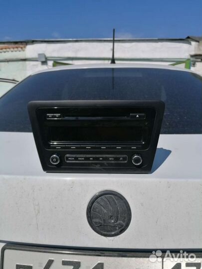 Автомагнитола шкода рапид