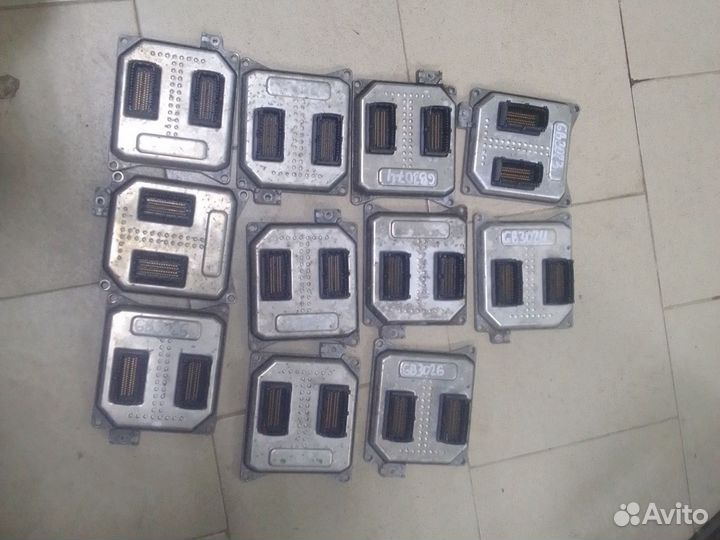 Блок управления двс Opel Zafira B