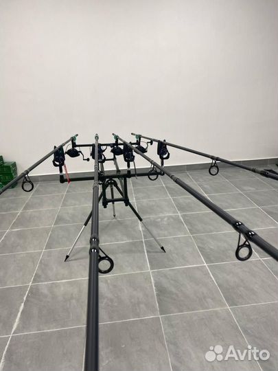 Карповый набор из 4 уд,род пода и сигнализаторов