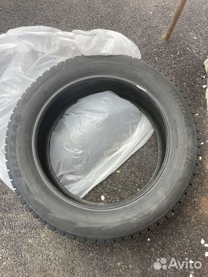 Bridgestone Blizzak Spike-02 225/55 R19 99T