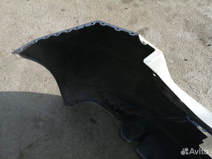 Бампер задний Nissan Leaf AZE0