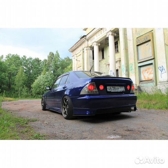 Сплиттеры боковые Toyota Altezza Lexus IS