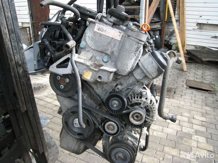 Мотор Volkswagen Golf V 1.6 Benz 2005 двигатель