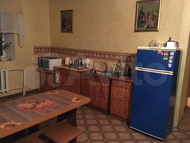 Комната 18 м² в 4-к., 2/2 эт.