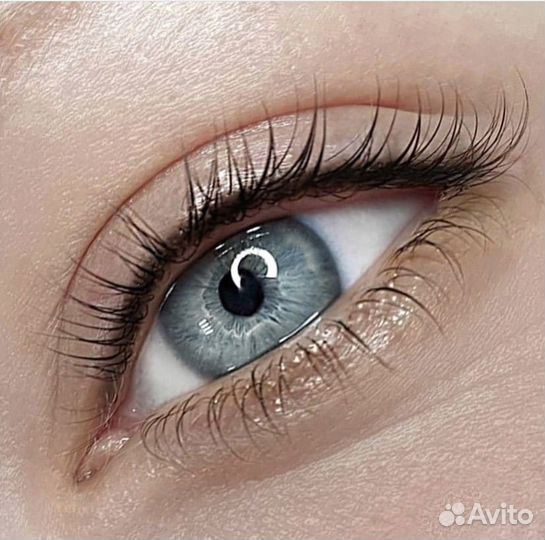 Модели на татуаж век