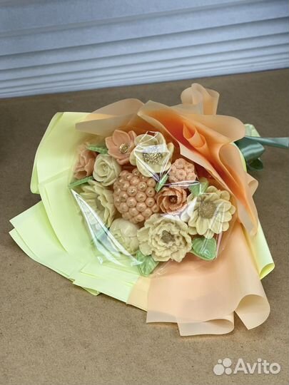 Букет из шоколада. сладкий подарок