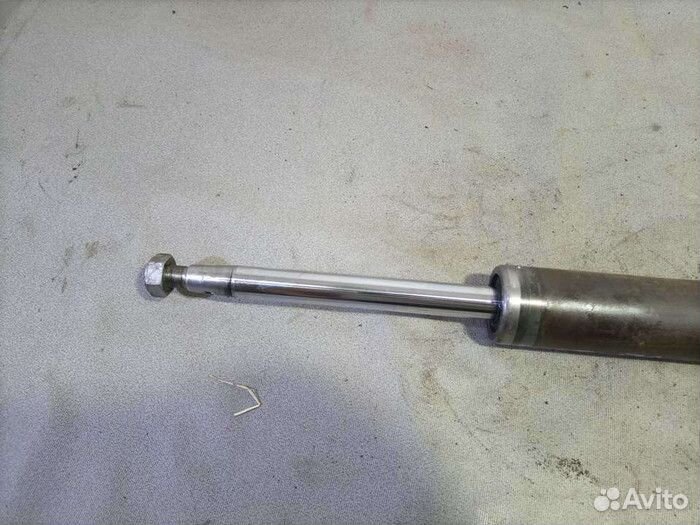 Амортизатор передний левый Citroen C5 I (2001—2004) 47709