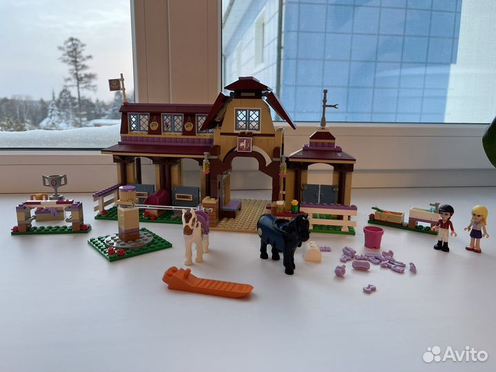 Конструктор Lego Friends клуб верховой езды