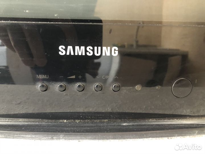 Телевизор samsung
