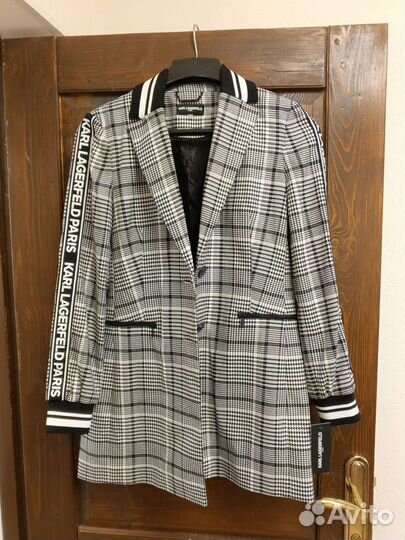 Новая куртка-пиджак Karl Lagerfeld Paris