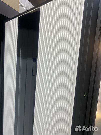 Бункер Термо Авиньон RAL 9017/Софт белый