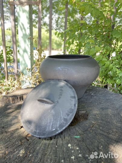 Чугунок 4 литра с крышкой