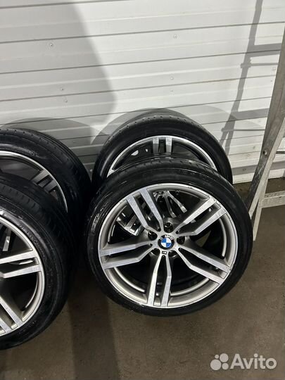 Bridgestone Potenza S001 245/45 R19 и 275/35 R19