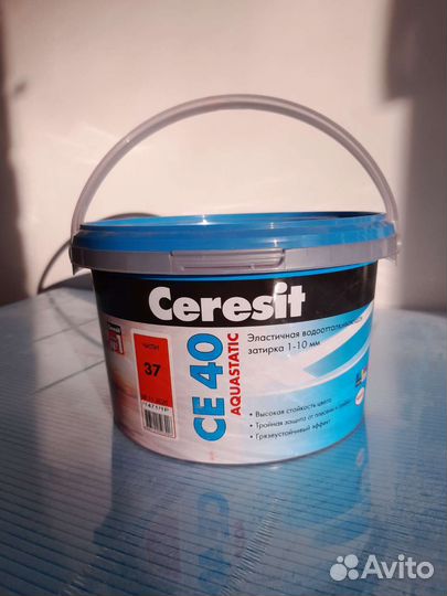 Затирка для плитки красная