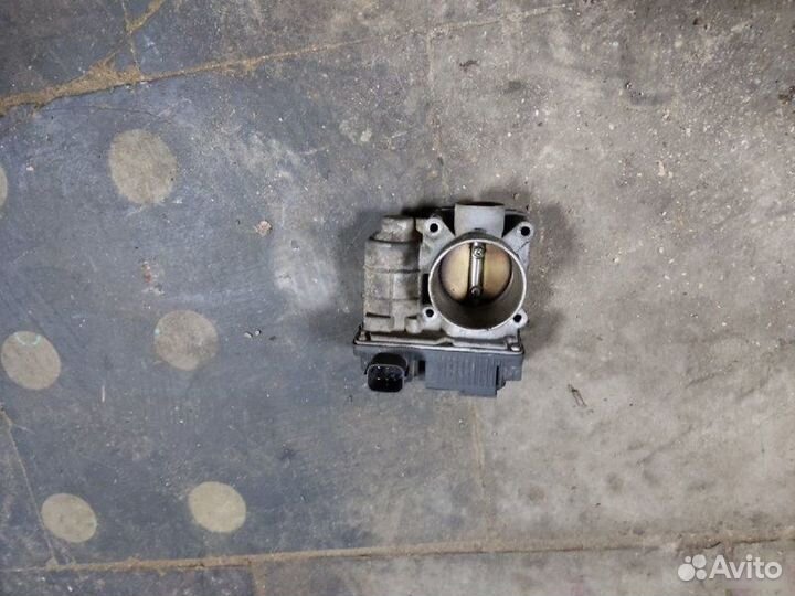 Дроссельная заслонка Nissan Almera Classic