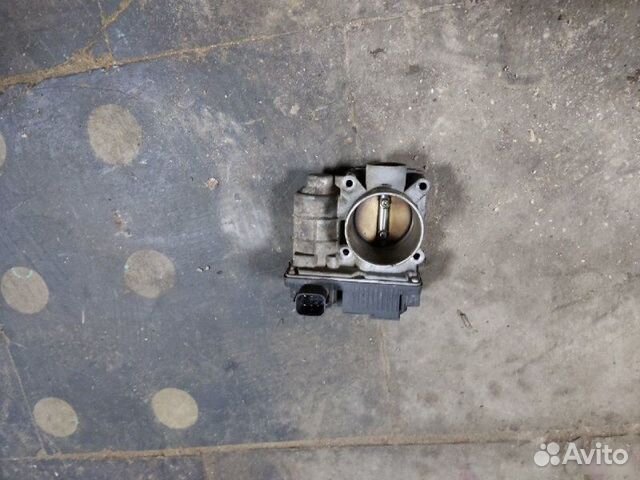 Дроссельная заслонка Nissan Almera Classic