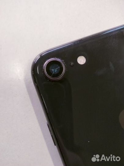 iPhone 8, 64 ГБ