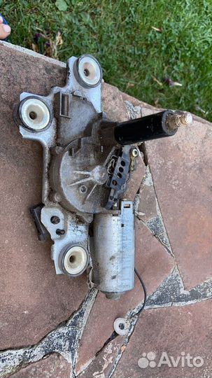 Моторчик заднего стеклоочистителя Ford Mondeo 3