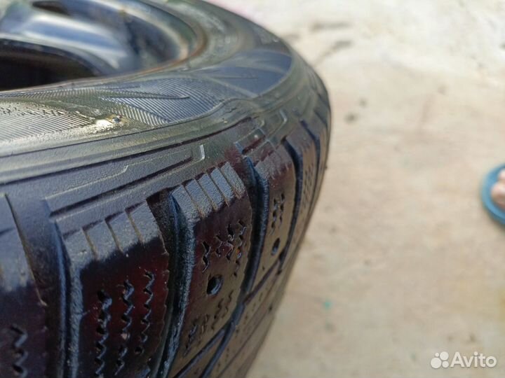 Зимняя резина 205 55 16 диски r16 литые рено