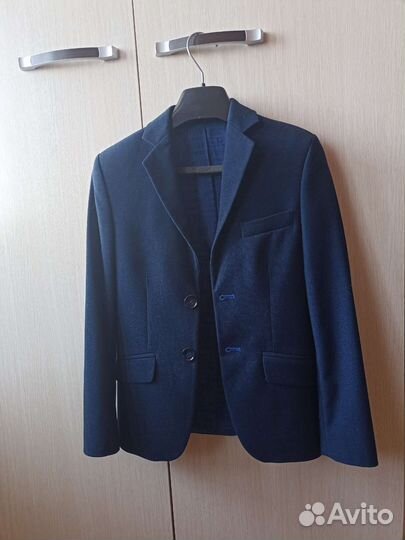 Пиджак школьный