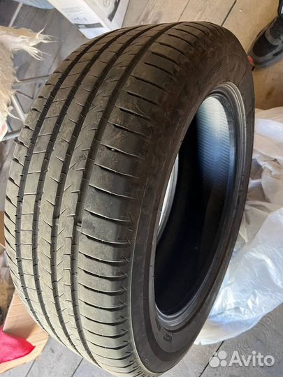 Bridgestone Alenza 001 235/55 R18 100V
