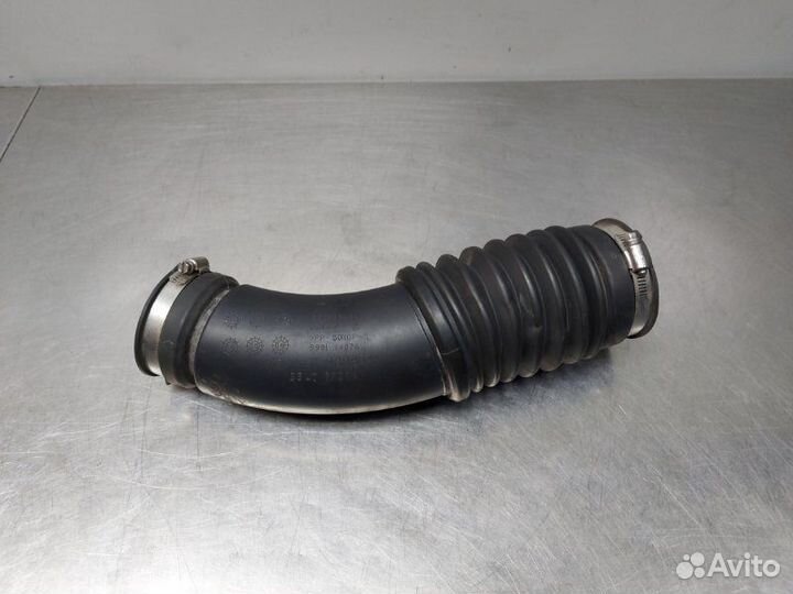 Патрубок воздушного фильтра Jeep Grand Cherokee