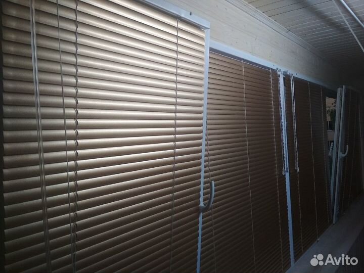 Жалюзи горизонтальные алюминиевые
