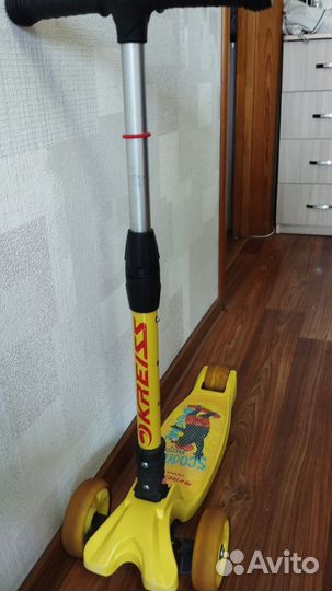 Детский велосипед и самокат