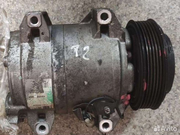 Компрессор кондиционера 8708581 Volvo XC90