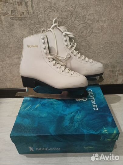 Коньки фигурные