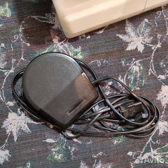 Швейная машина janome