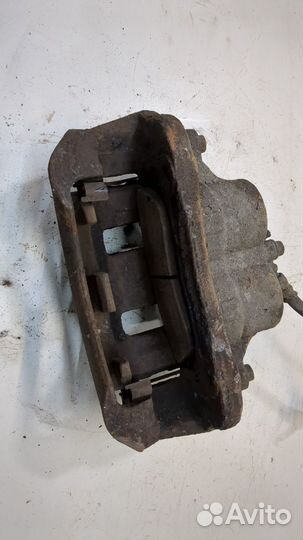 Суппорт левый передний Hyundai H-1 Starex, 2011