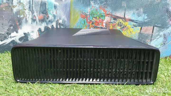 Xbox 360S 4Gb покупка/продажа