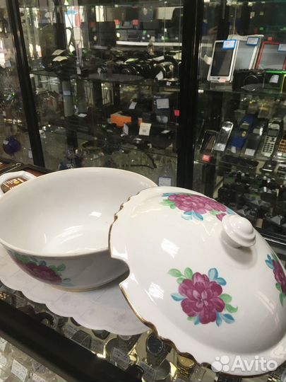 Большая супница Дулево