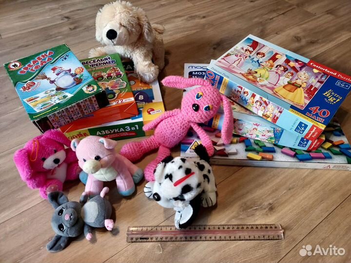 Большой набор игр и мягких игрушек
