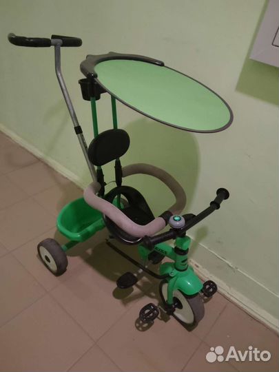 Трехколесный велосипед