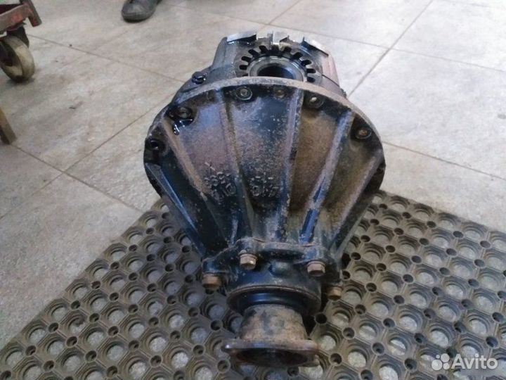 Задний редуктор Isuzu Nmr